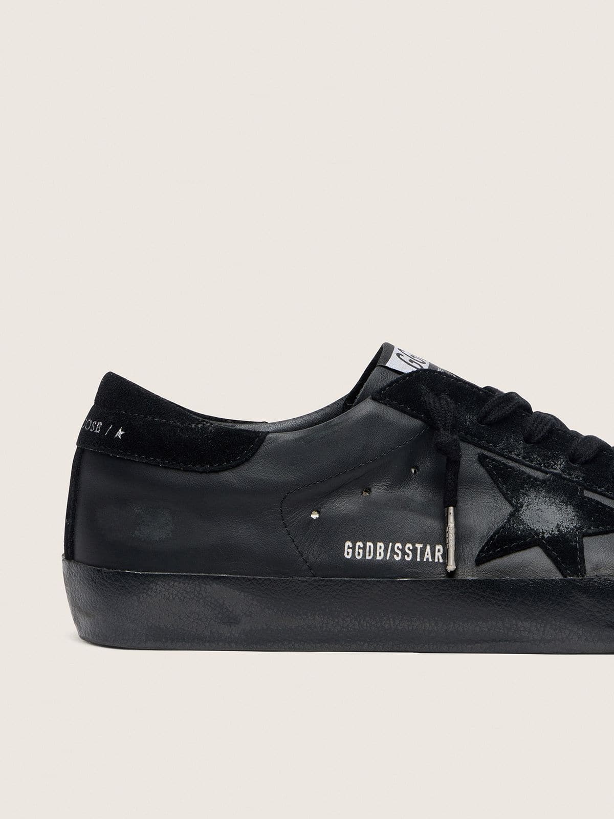 Men's All-Black Low-Top Trainers with Suede Star